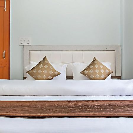 Mystic Kasauli I Pvt Balcony I Peacefull Area I Serviced Apt I By Exotic Stays מראה חיצוני תמונה